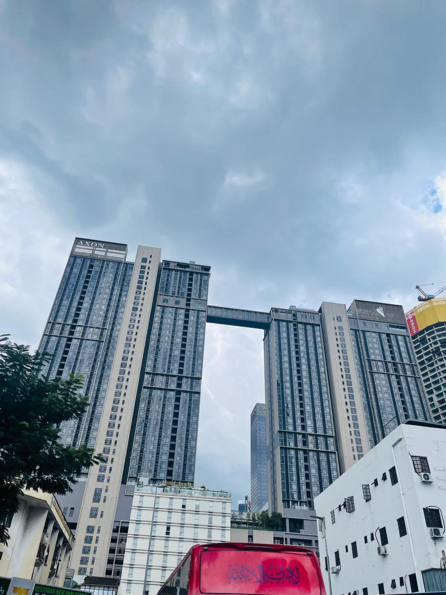 Axon Infinity Pool Kl Apartman Kuala Lumpur Kültér fotó